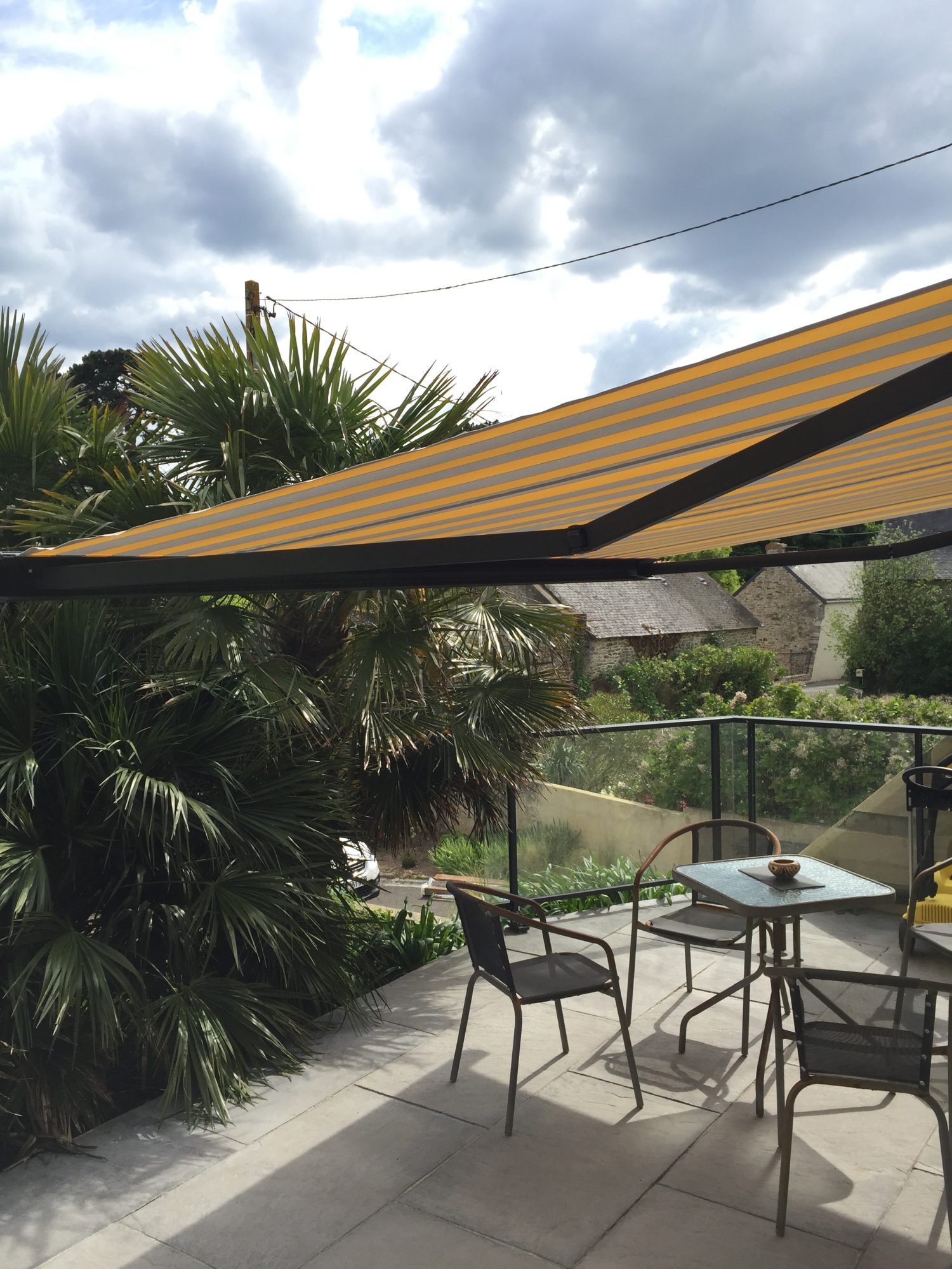 Stores bannes Kiclos