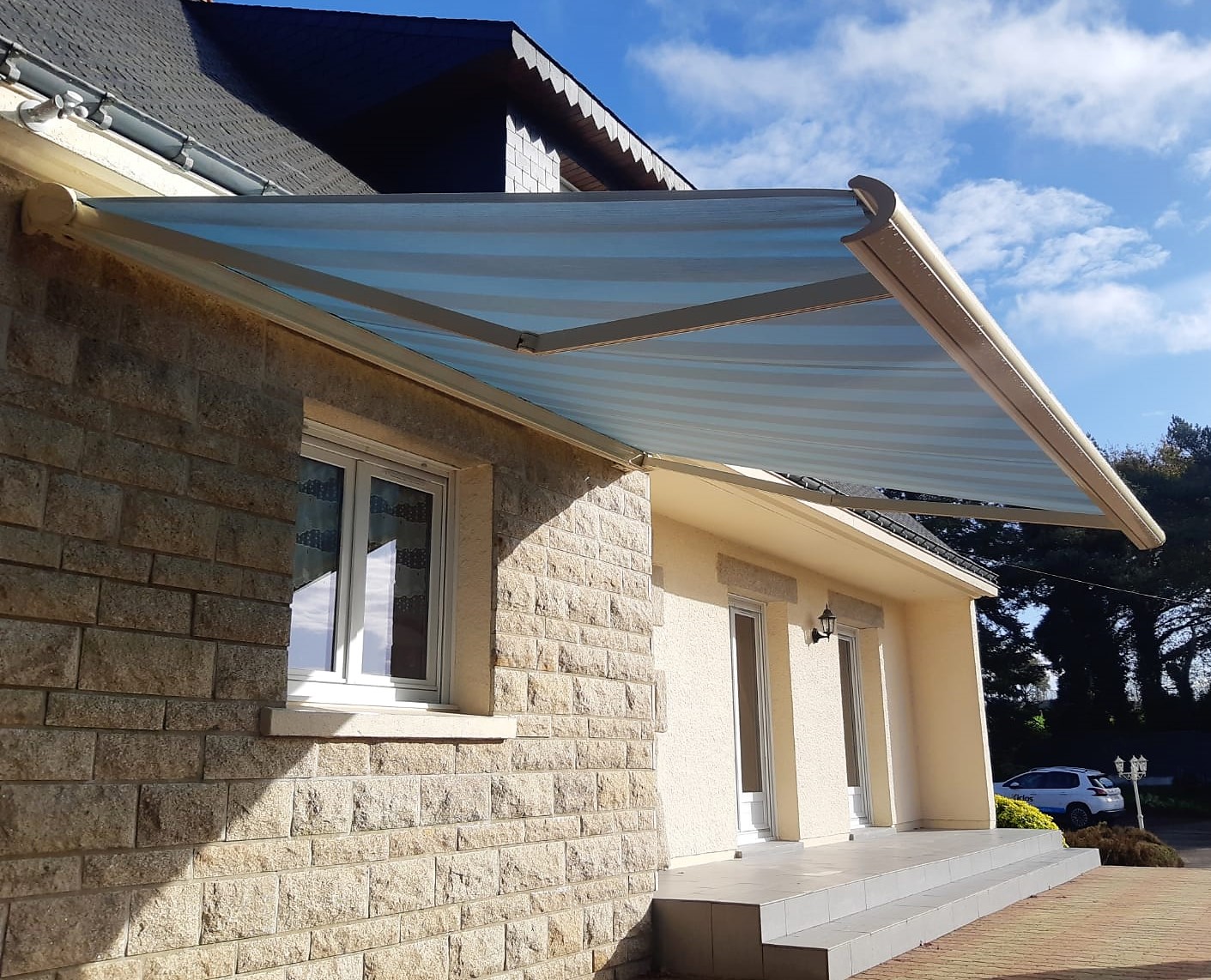 Stores bannes Kiclos