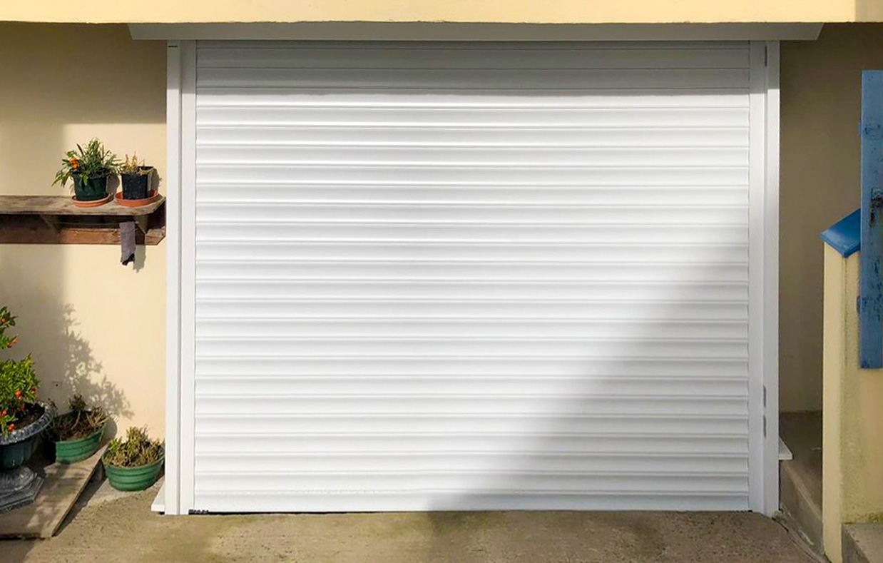 Portes de garage à enroulement