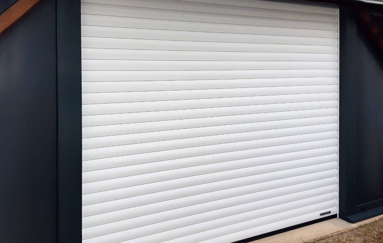 Portes de garage à enroulement