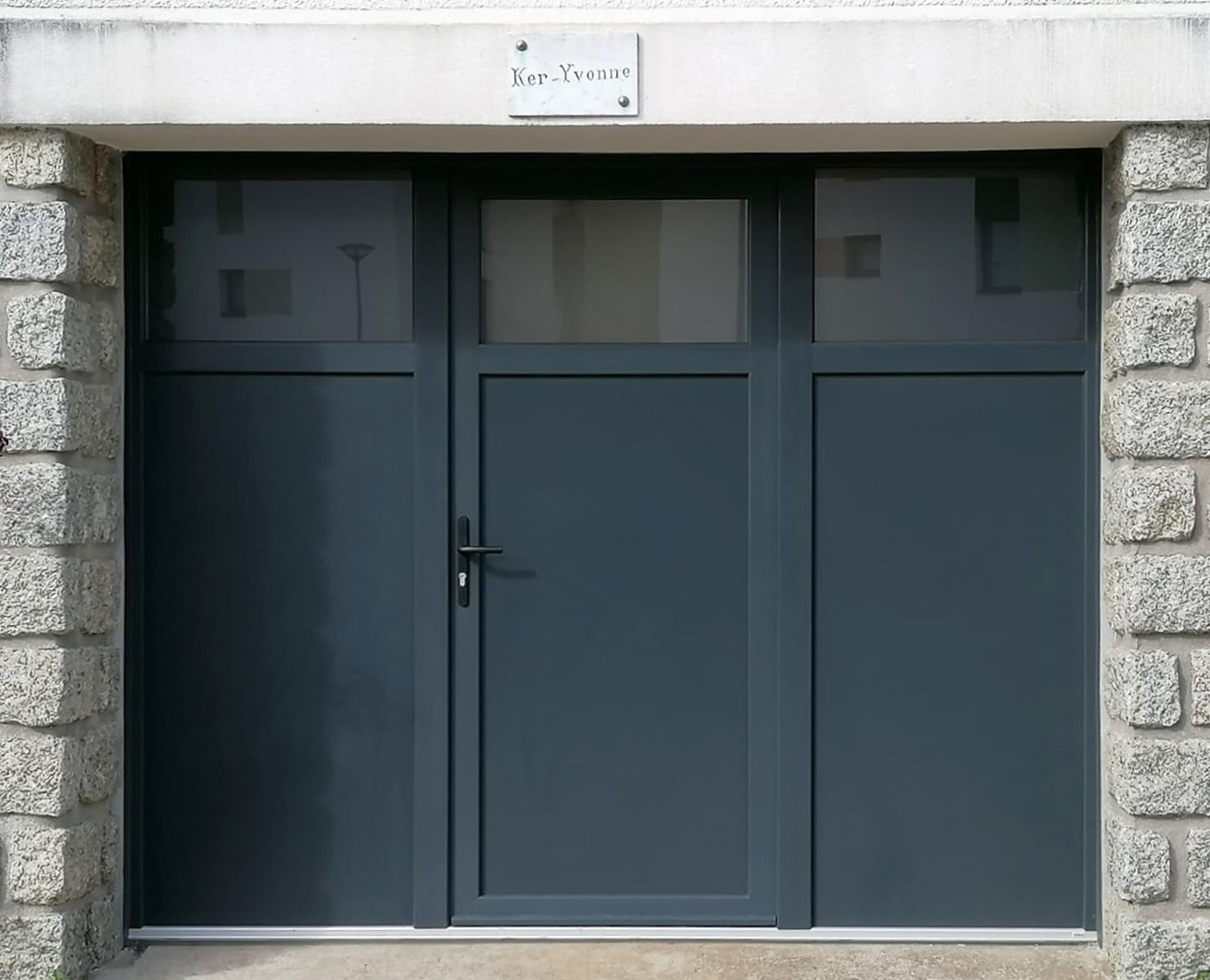 Porte de garage pliante