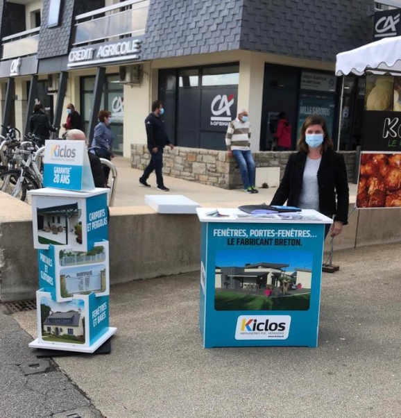 Stand Kiclos au marché de Questember