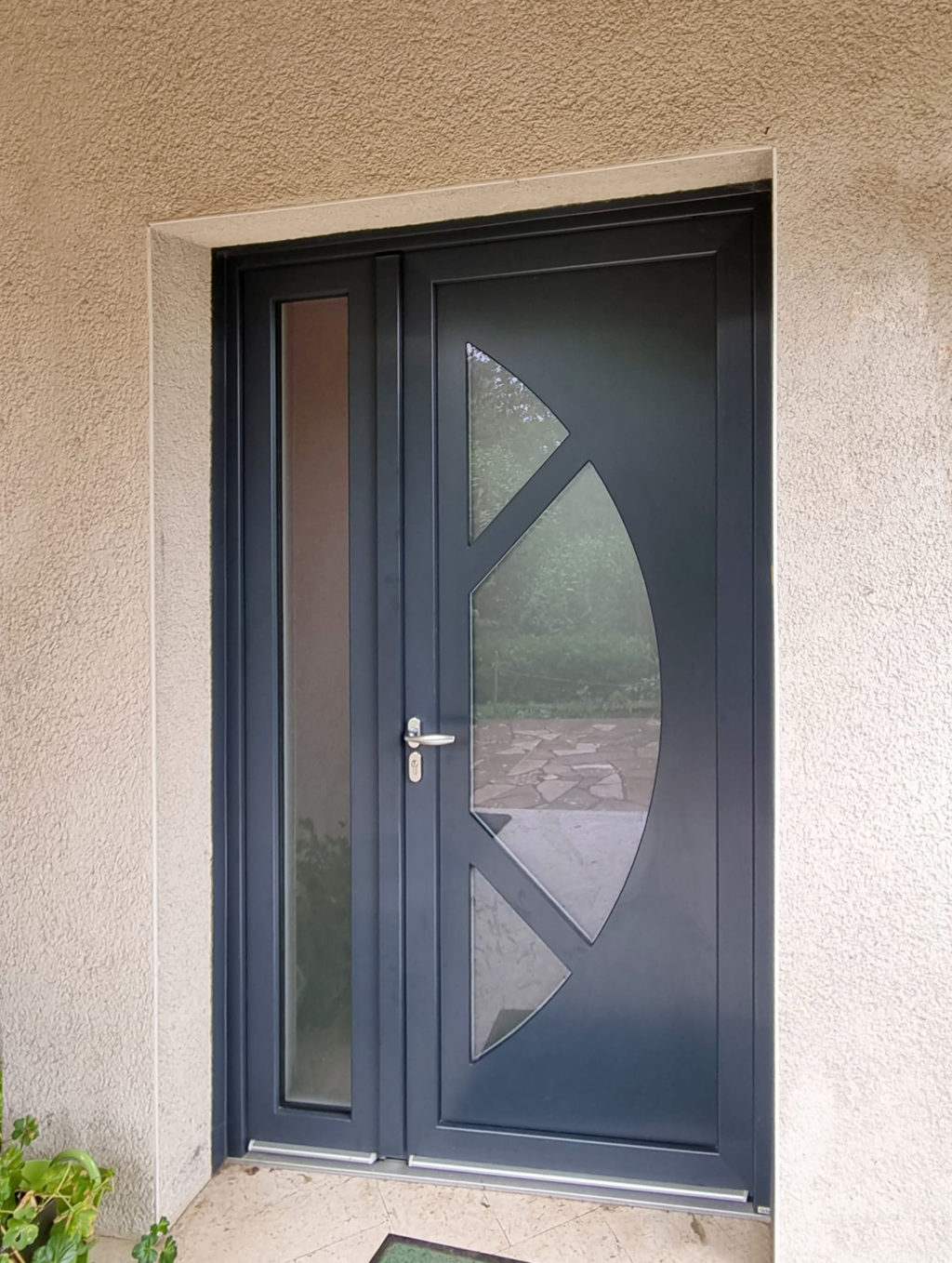 Porte d'entrée anthracite