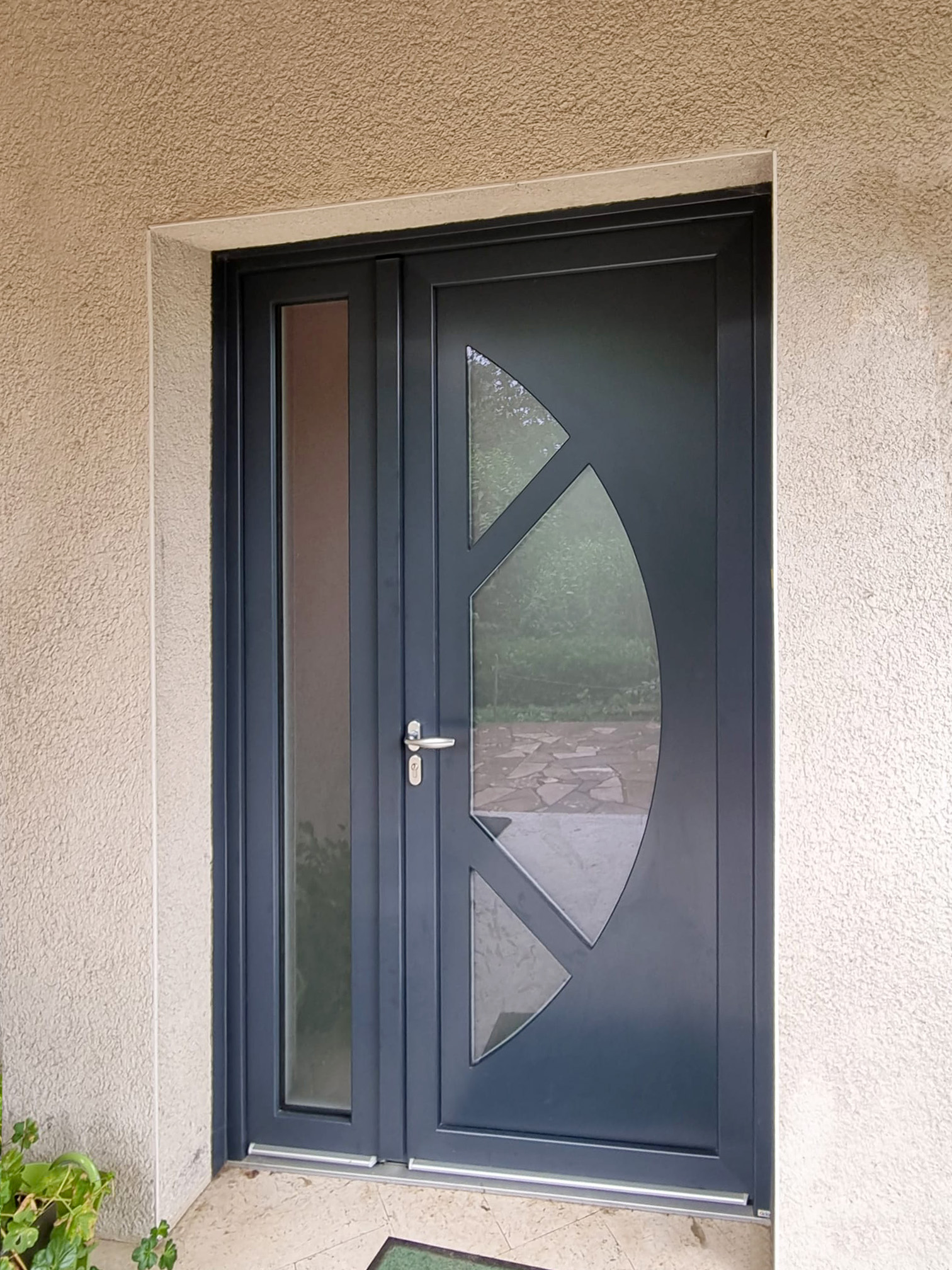 Porte d'entrée anthracite