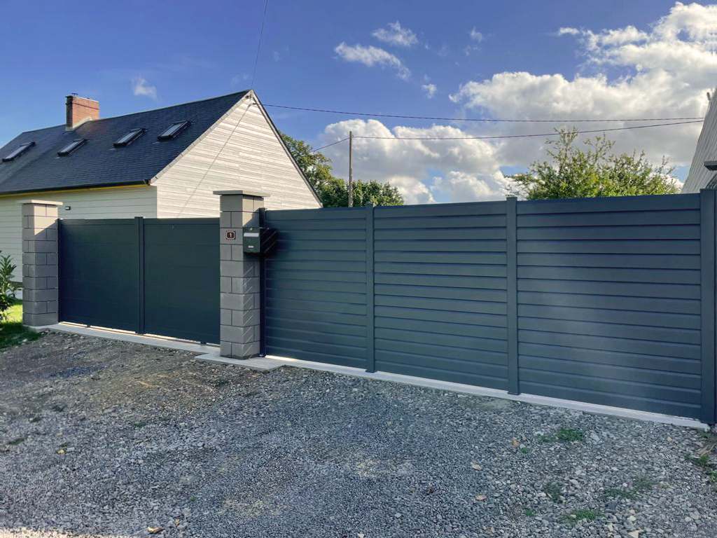 Portail et clôture anthracite