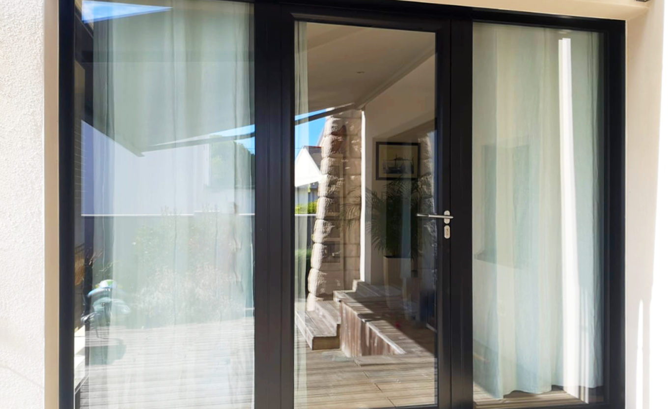 Porte fenêtre en trois parties - Kiclos