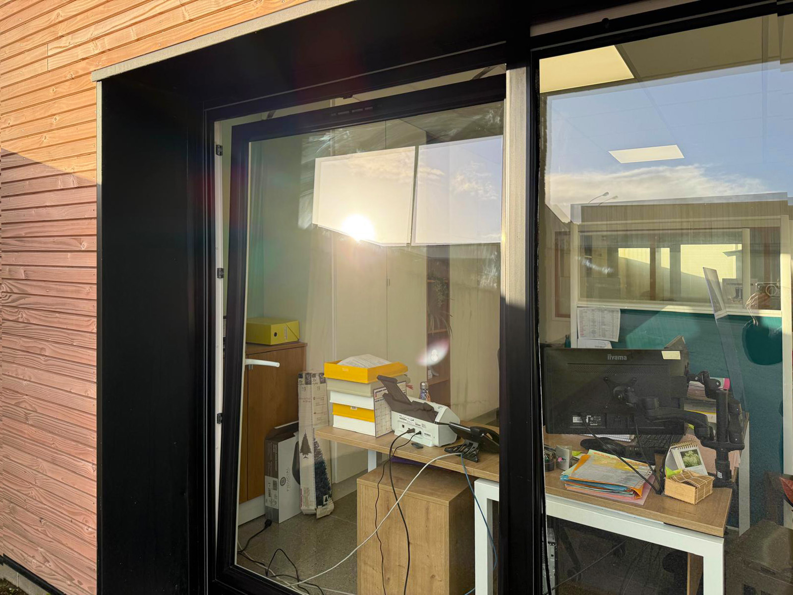 porte-fenetre avec ouverture oscillo-battante