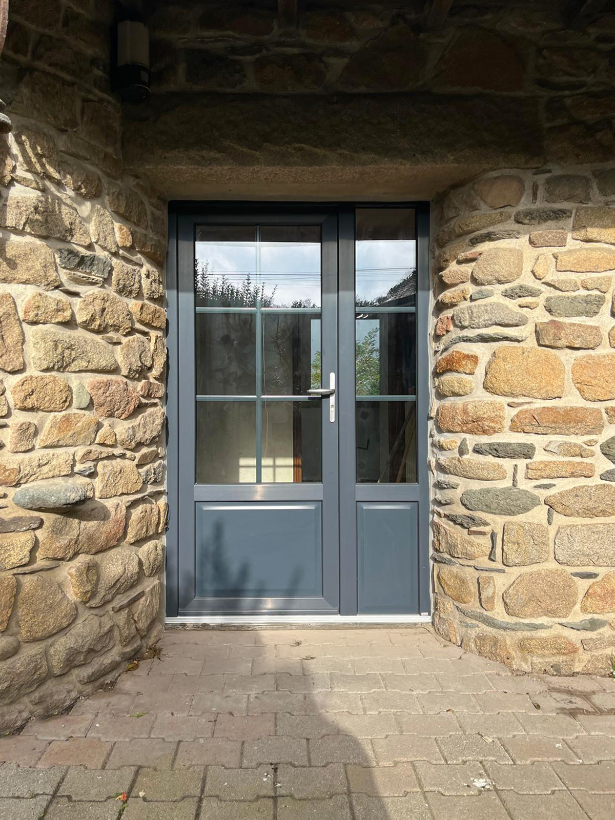 porte d'entree vitree kiclos un vantail pvc anthracite