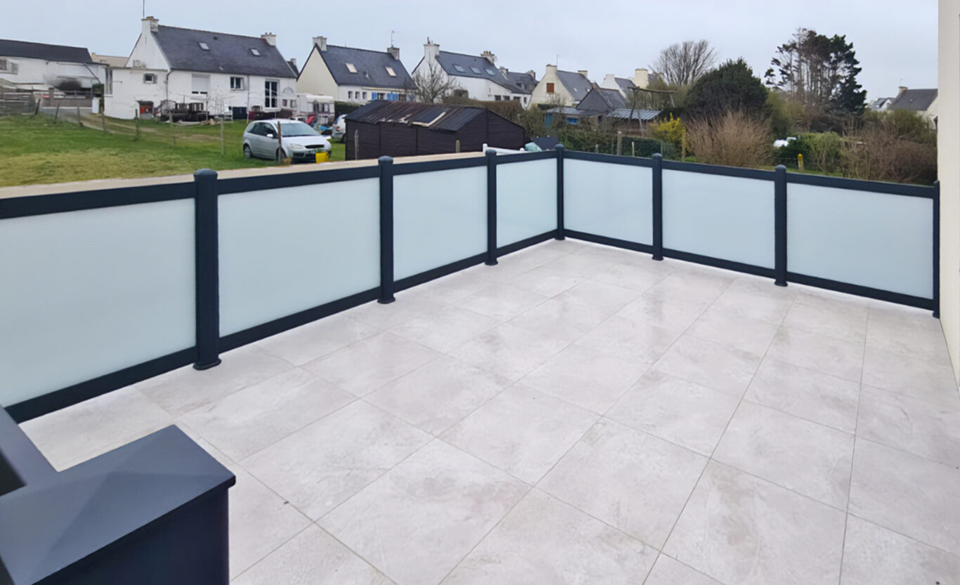 cloture garde-corps kiclos de balcon en aluminium gris anthracite