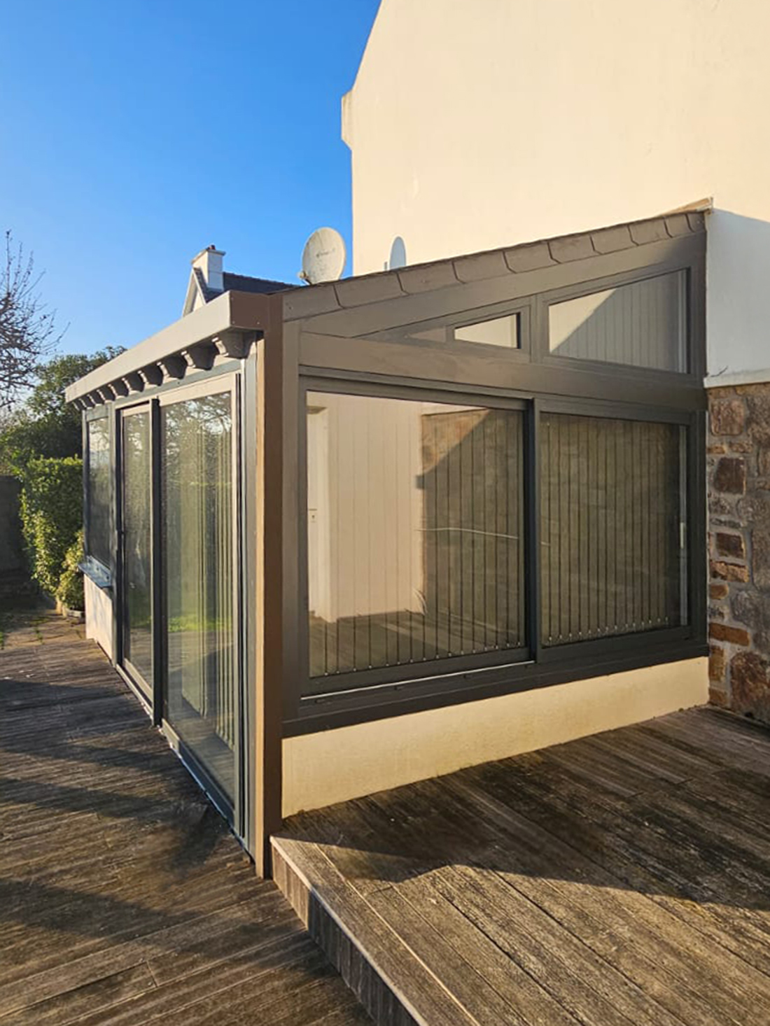 fenetres et portes-fenetres kiclos en aluminium noir