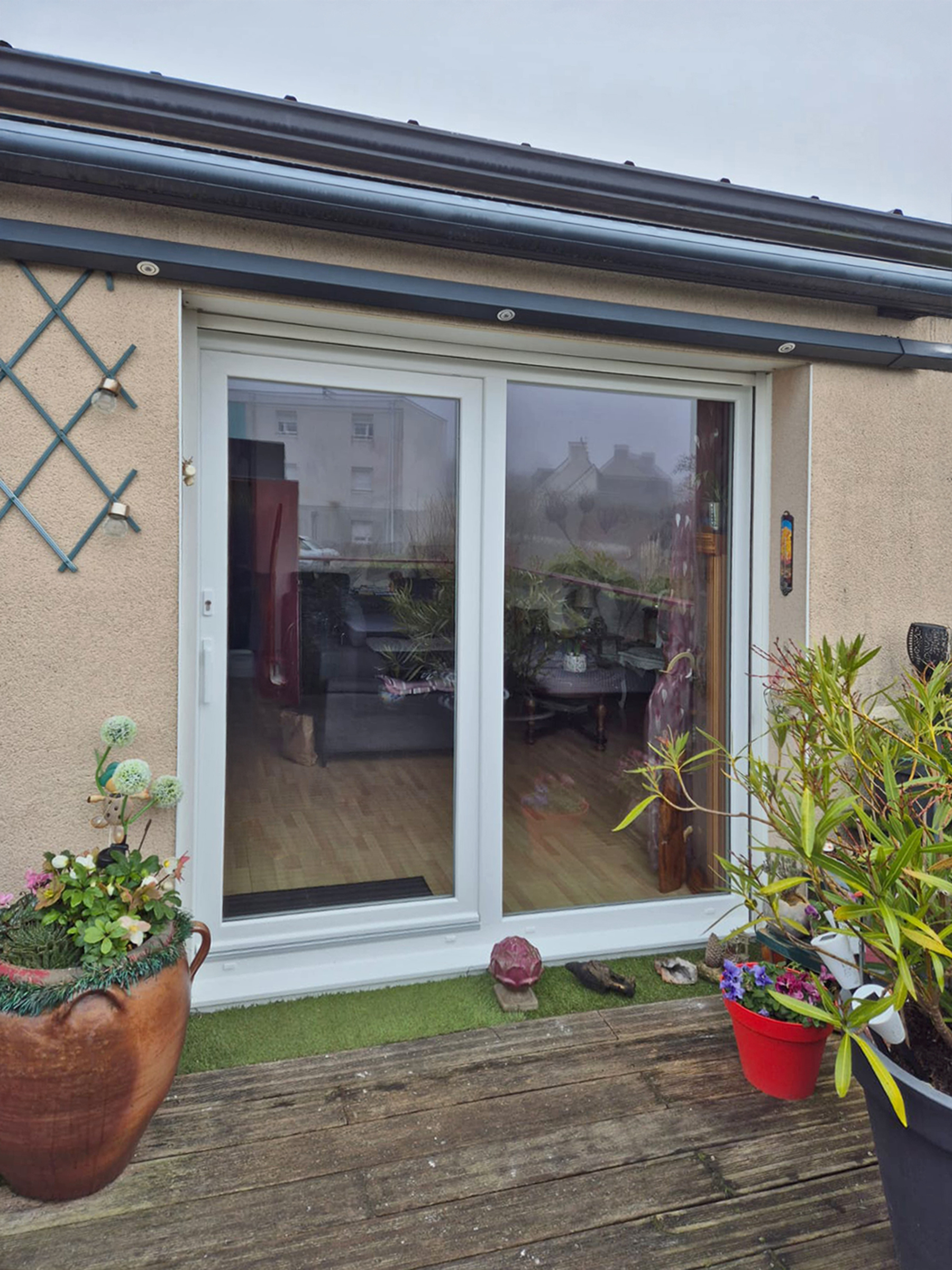 porte-fenetre coulissante en translation kiclos en pvc blanc