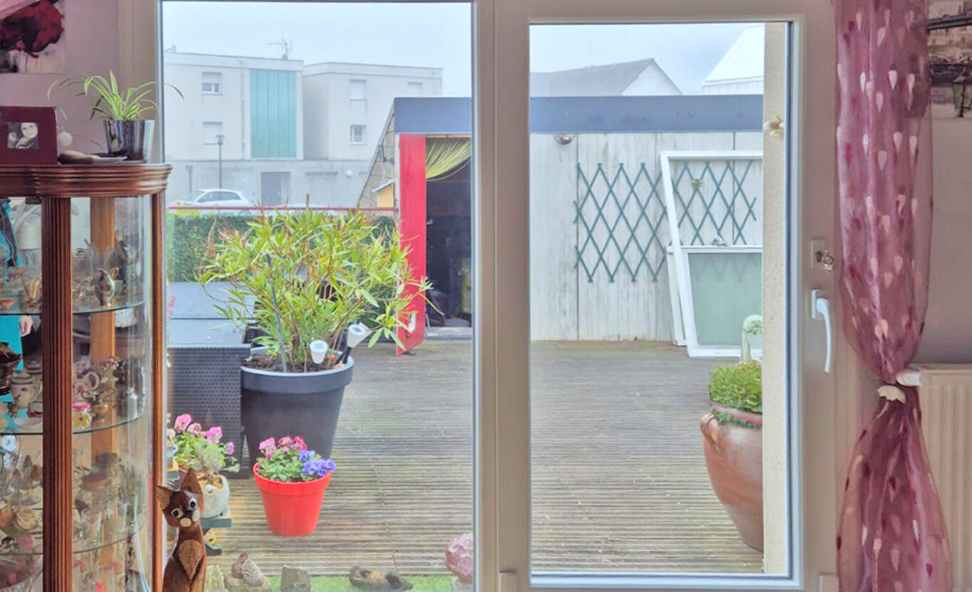 porte-fenetre coulissante en translation kiclos en pvc blanc