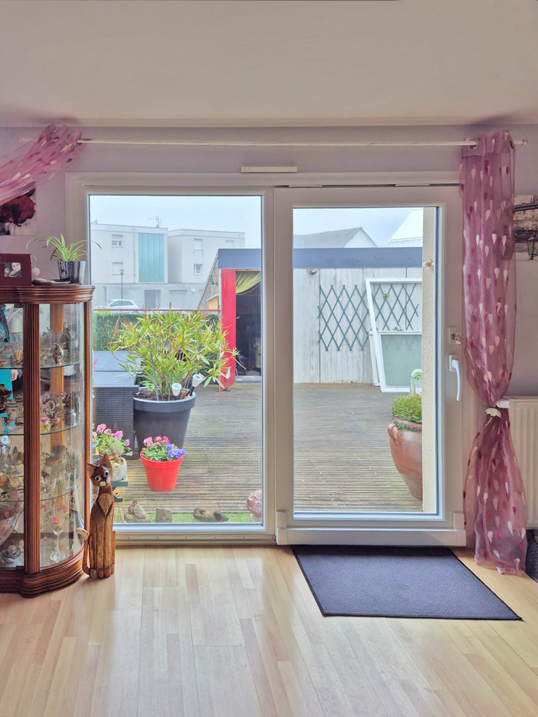 porte-fenetre coulissante en translation kiclos en pvc blanc