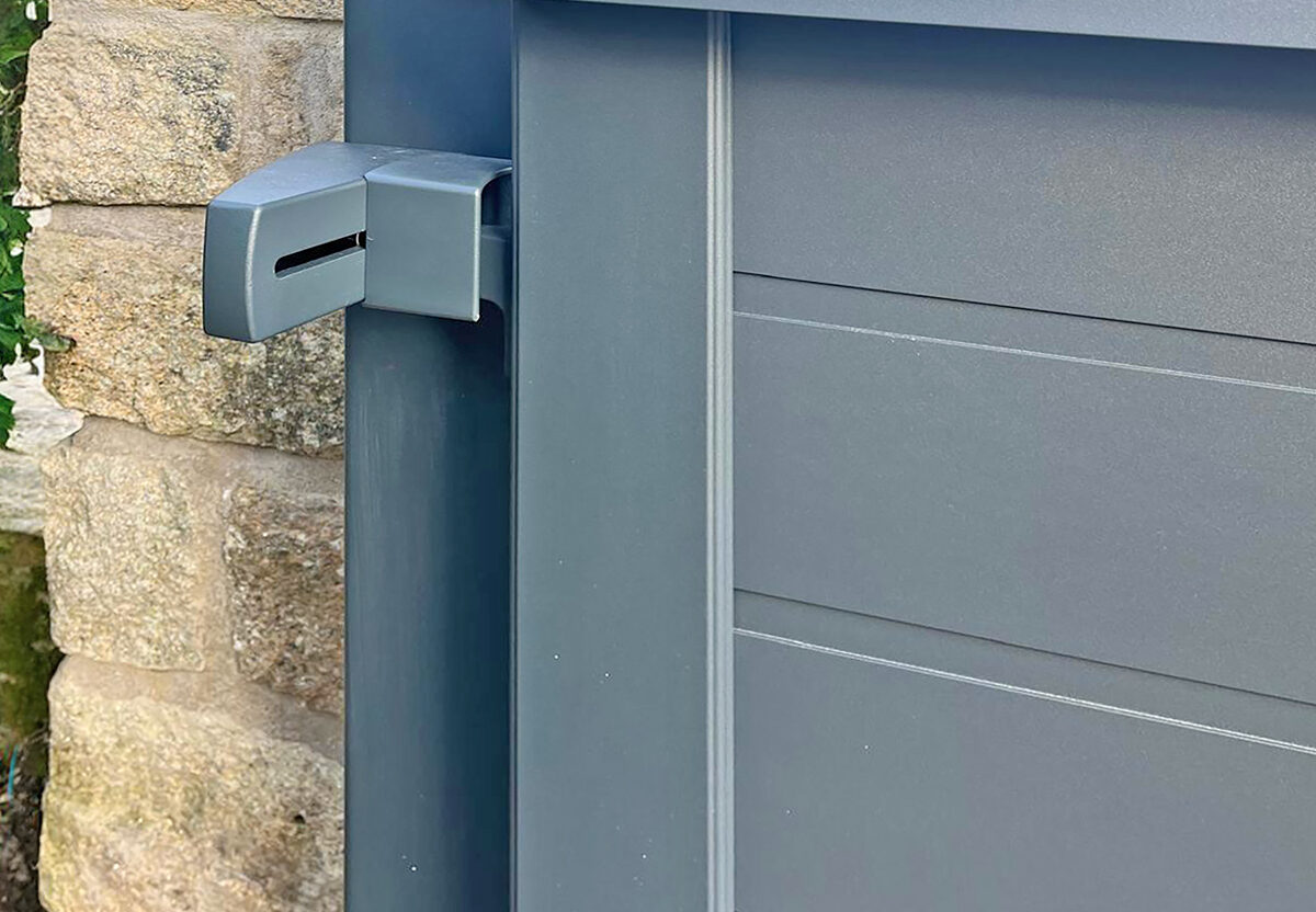 portillon en aluminium gris anthracite focus