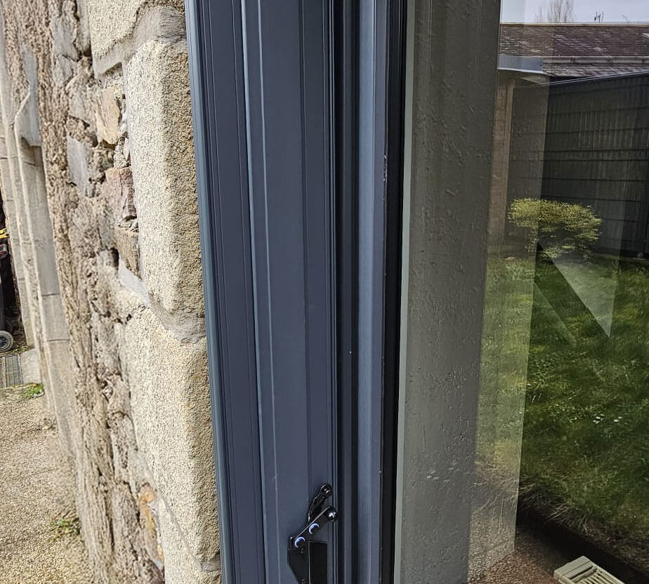 kiclos porte-fenetre persiennes coulissantes pvc gris anthracite focus volet