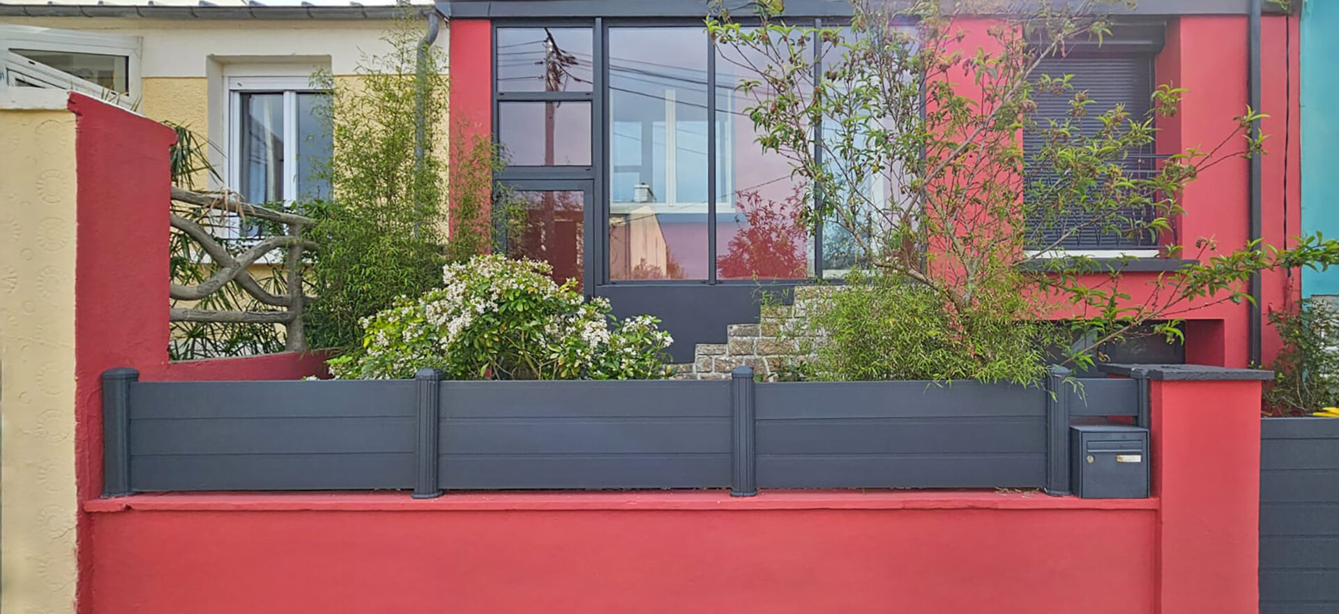 cloture gamme vezins kiclos en aluminium gris anthracite