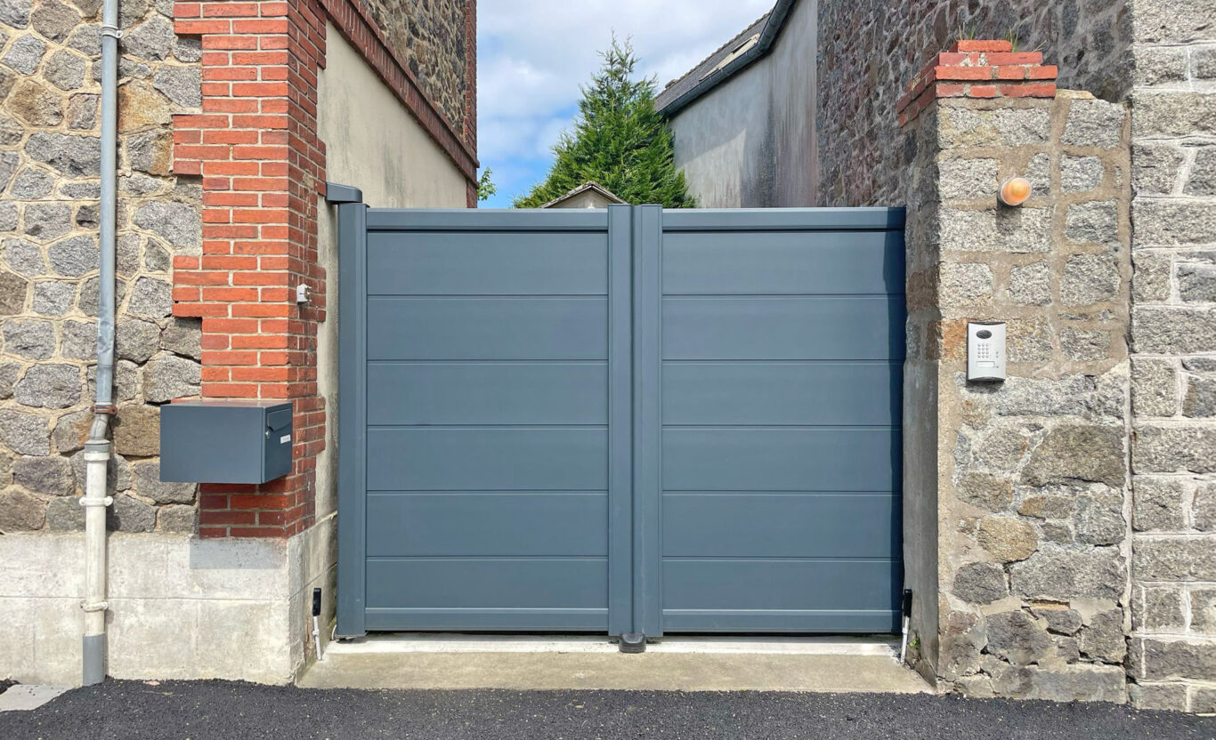 portail battant kiclos en aluminium gris anthracite