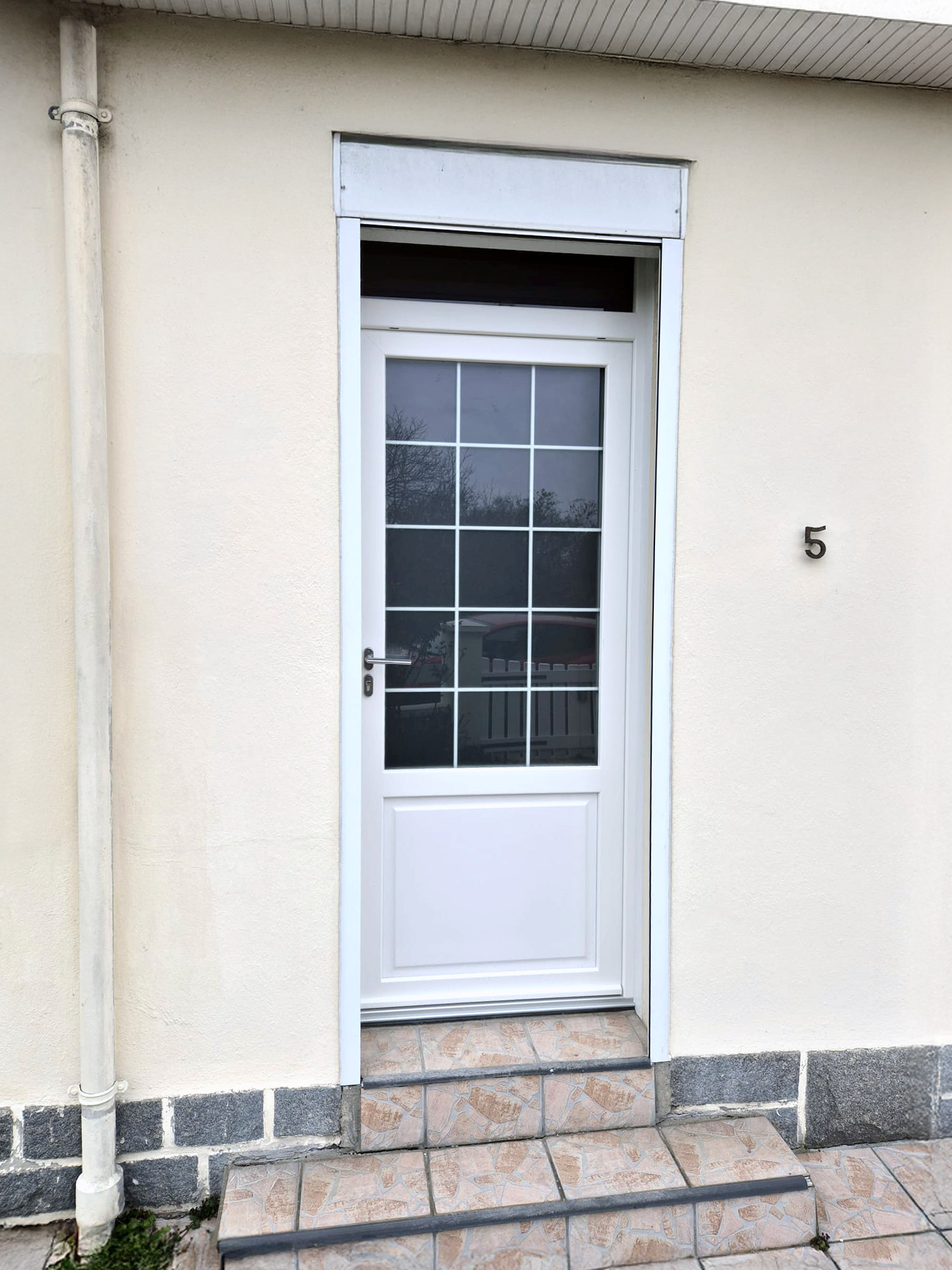 porte d'entree modele 8080 en pvc blanc