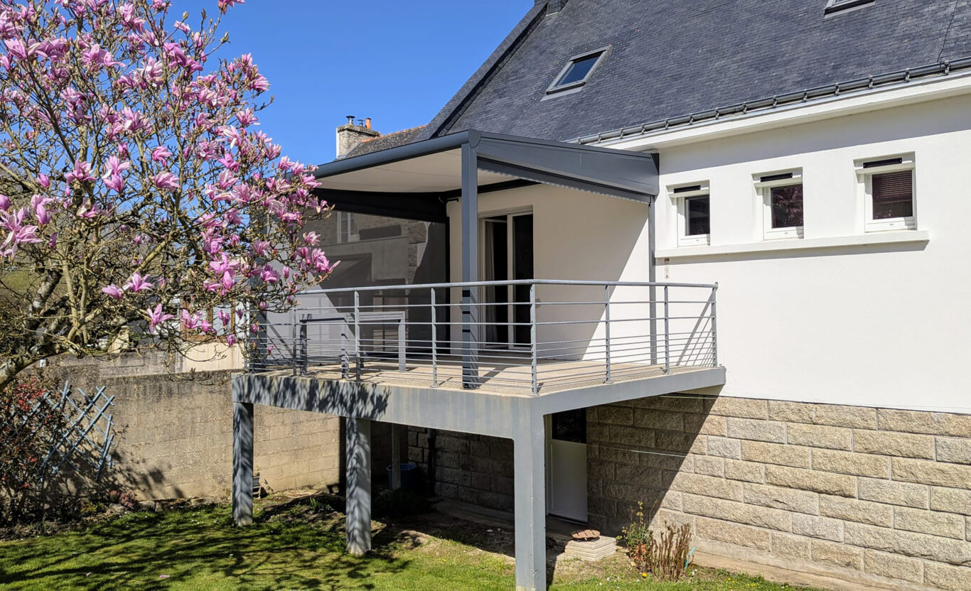 Pergotoile aluminium anthracite toile blanche Kiclos