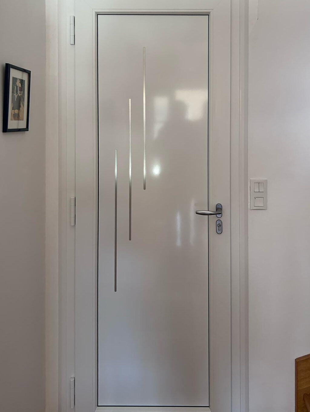 Porte d’entrée aluminium intérieur blanc Kiclos